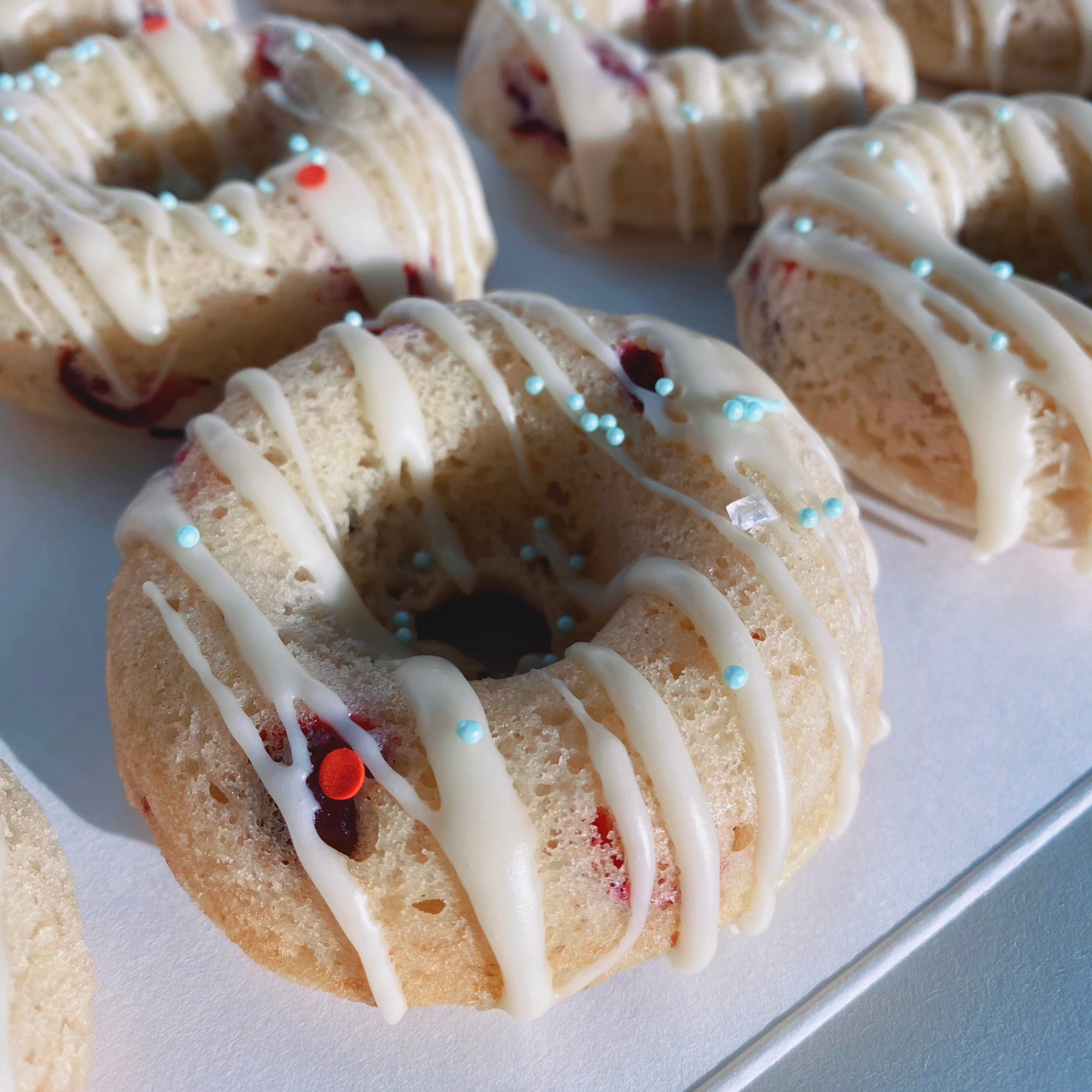 HOLIDAY MENU - Cranberry White Chocolate